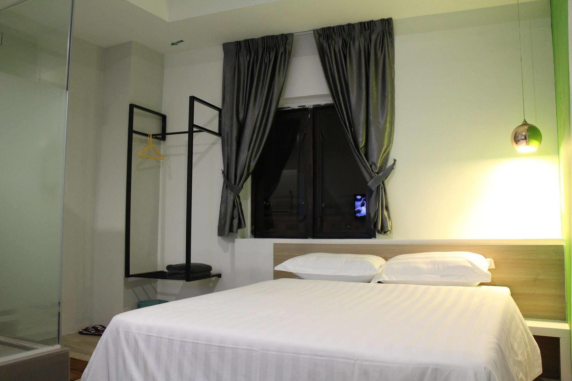 Dejaya Boutique Hotel Kuchai Lama Куала-Лумпур Екстер'єр фото